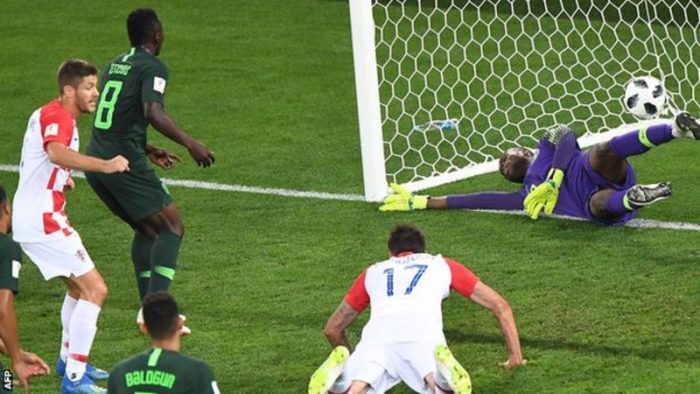 etebo own goal nigeria croatia world cup